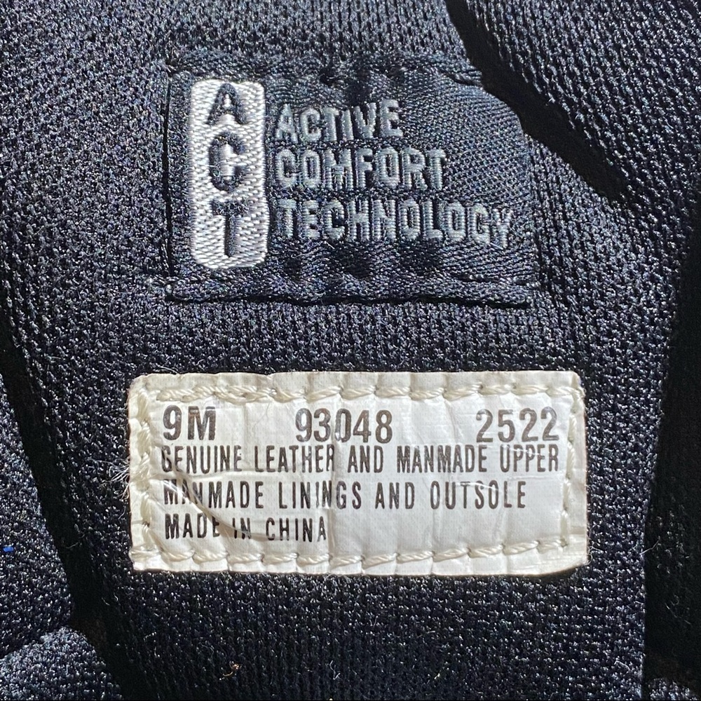 Timberland Performance Classic Leather Hiking Boo… - image 8